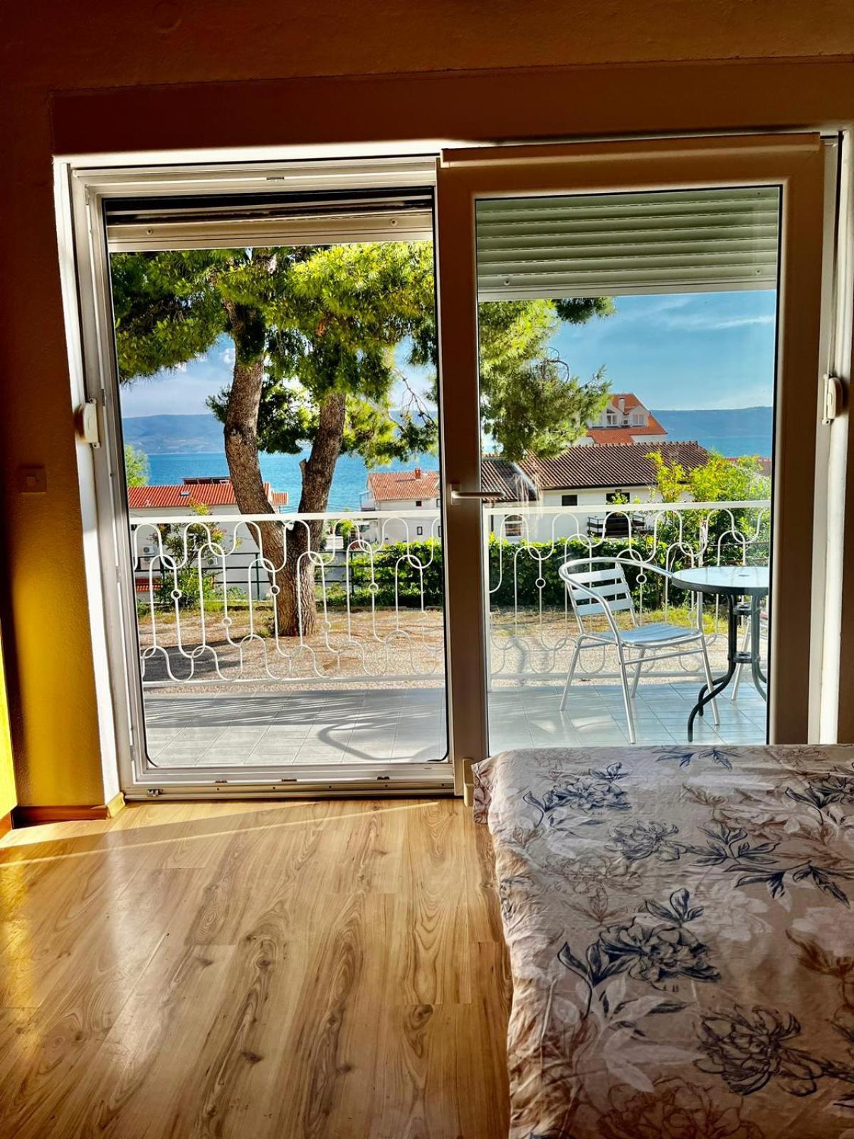 Apartmani Branko Vojnovic Omiš Værelse billede