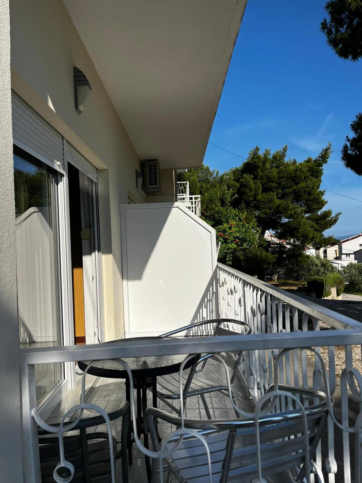 Apartmani Branko Vojnovic Omiš Værelse billede